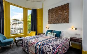 New Town Guest House (Adults Only)